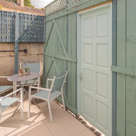 The Blue Door Apartment Bath Room photo